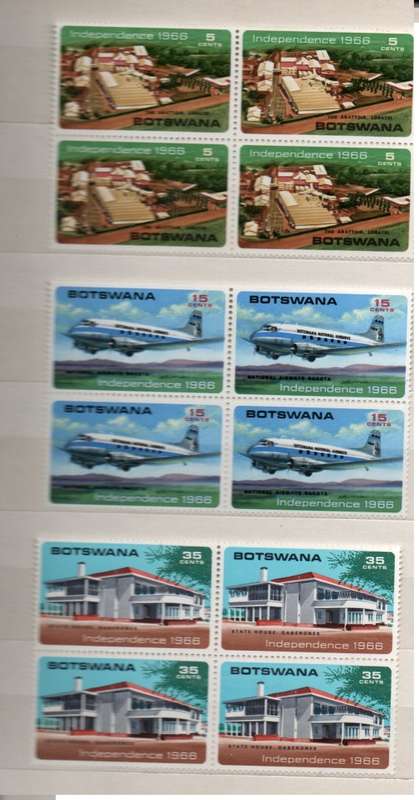 Selection of Botswana stamps,blocks etc unmounted mint (SEE SCANS !!!)