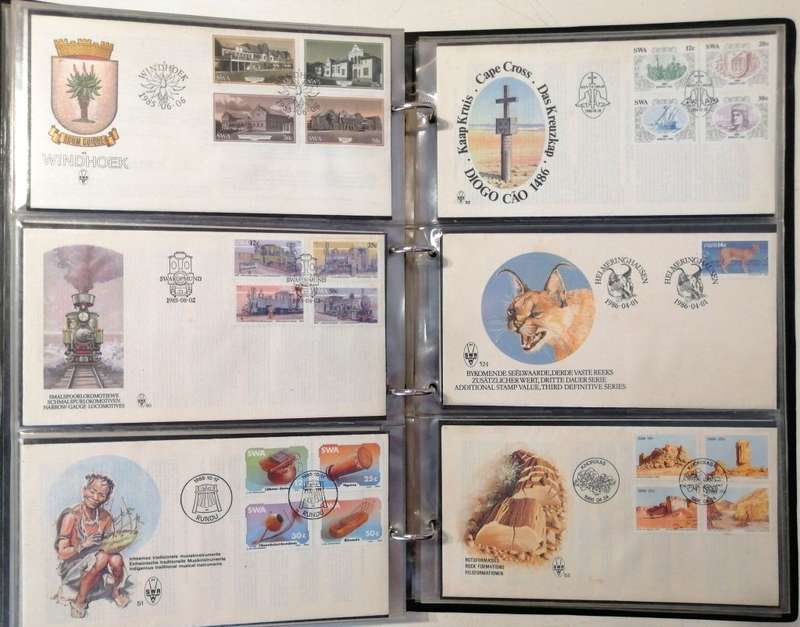 S.W.A. 82 x fresh covers in nice 3 leaf album