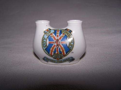 Heraldic Crested Ware 'City of Kimberly 1878' Imprinted No. 5330. 4,1 cm High, 4,8 cm Wide