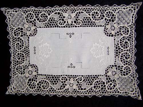 Exquisite Hand-Embroidered Lace Tray Cloth. 44 cm x 31 cm