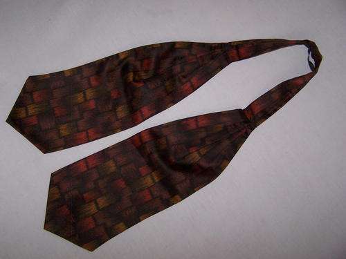 Vintage Grosvenor Cravat Made by Tootal, England