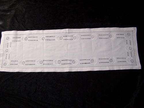 Hand-Embroidered Victorian/Edwardian Linen Runner