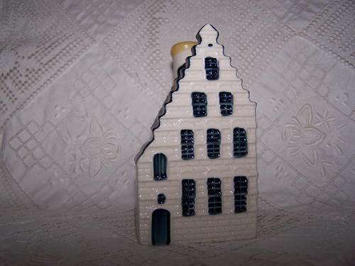 KLM Blue Delft's House No. 44, Sealed