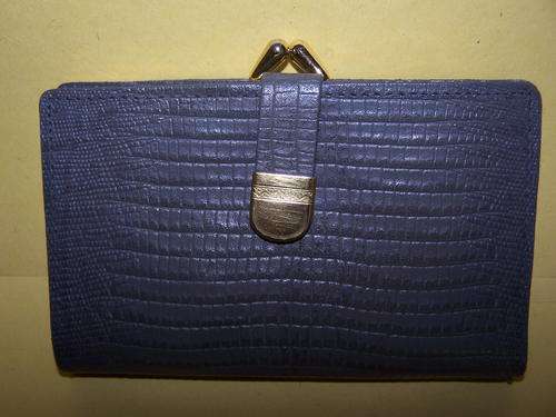 Elegant Leather Wallet - Made in RSA. NEVER USED.