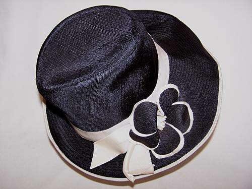 Stunning Black/White Hat - NEVER WORN.