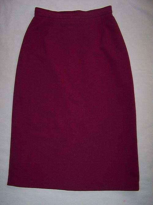 1980s Pencil Skirt. Superb Quality. Fully Lined. Size 34.