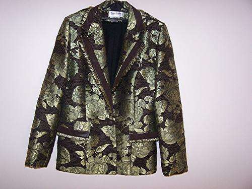 JACKET. PIUMA LEGGERA ORIGINAL JACKET - NEVER WORN. STUNNING. Size 36.
