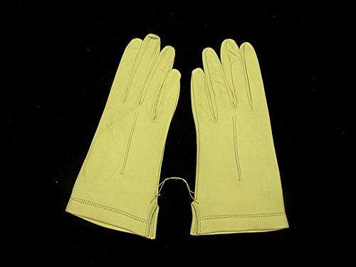 Gloves. Vintage, Genuine Soft Duff Grey Leather Gloves.