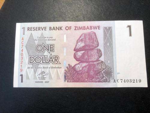 Crisp AU+/UNC Zimbabwe 1 dollar banknote - 2007 Hyperinflation issue