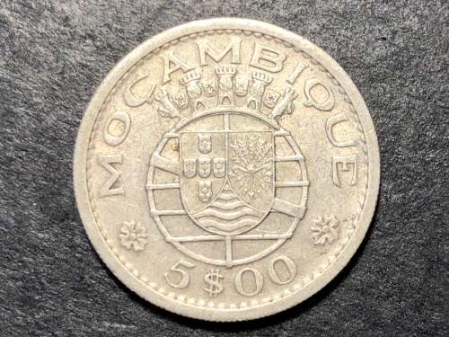 SILVER 1960 Mozambique 5 dollars ($5) coin - 65% silver