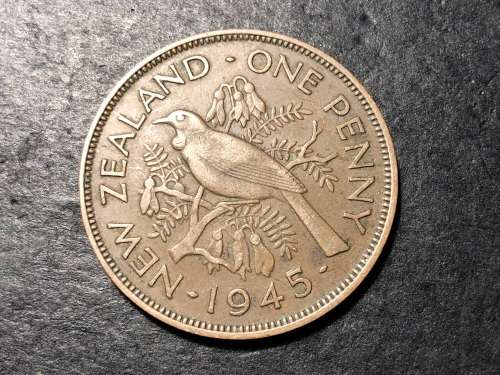1945 New Zealand Bronze 1 penny coin