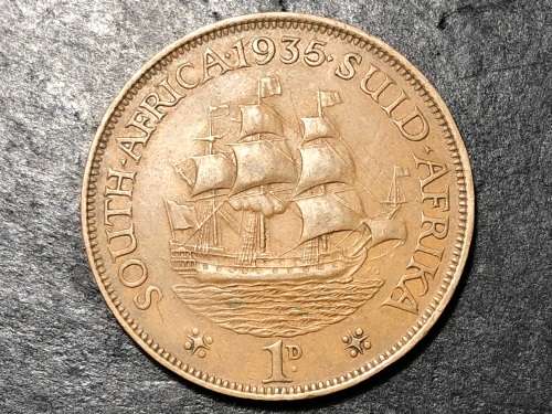 1935 King George V South African 1 penny bronze coin - lot 1 of 3