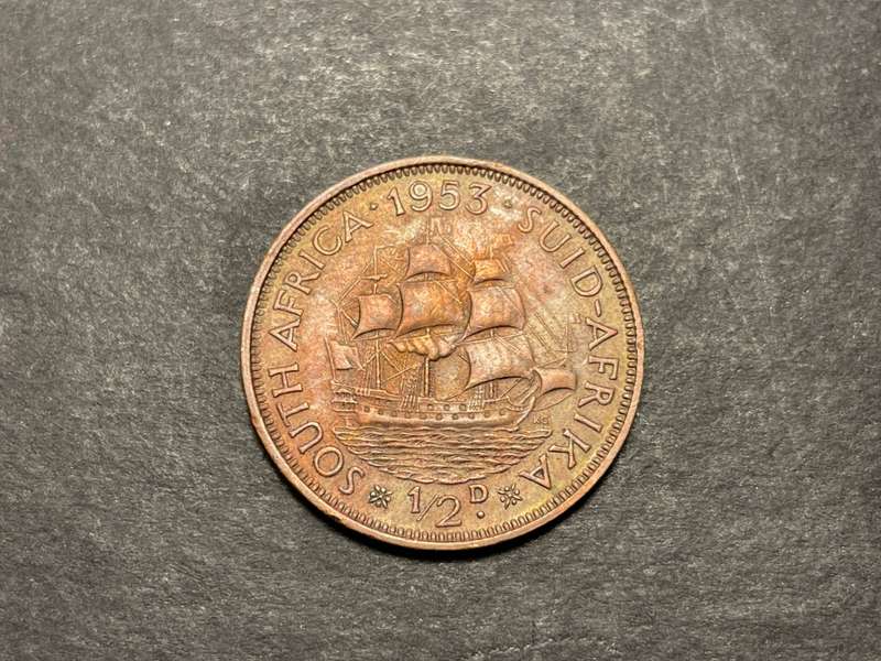 Nice 1953 SA Union 1/2 penny coin - Rainbow toning