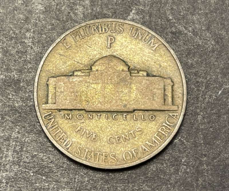 1942 P USA Silver 5 Cent (Nickel) coin