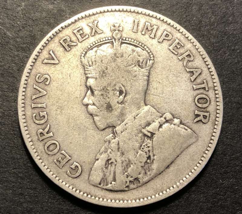 Scarce 1924 SA Union 2 ½ shillings (half crown) silver coin