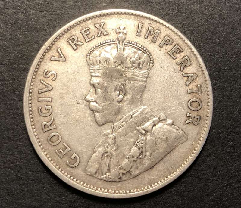 Scarce 1934 SA Union 2 ½ shillings (half crown) silver coin
