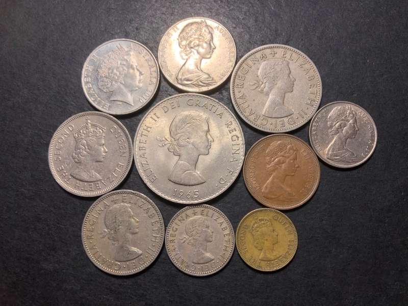 Thematic collection of coins with Queen Elizabeth II`s portrait