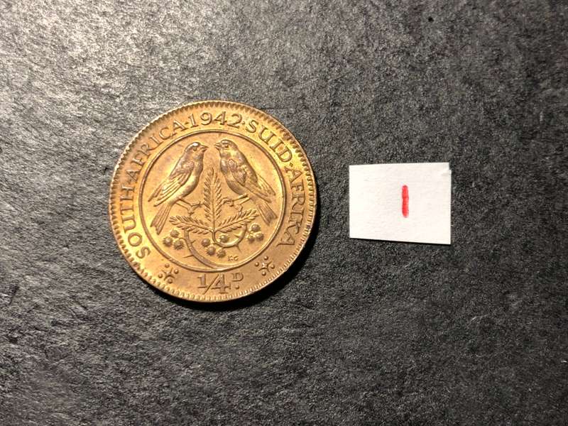 Excellent AU+/UNC 1942 Bronze 1/4 penny coin - Red colour variety - Lot 1 of 6