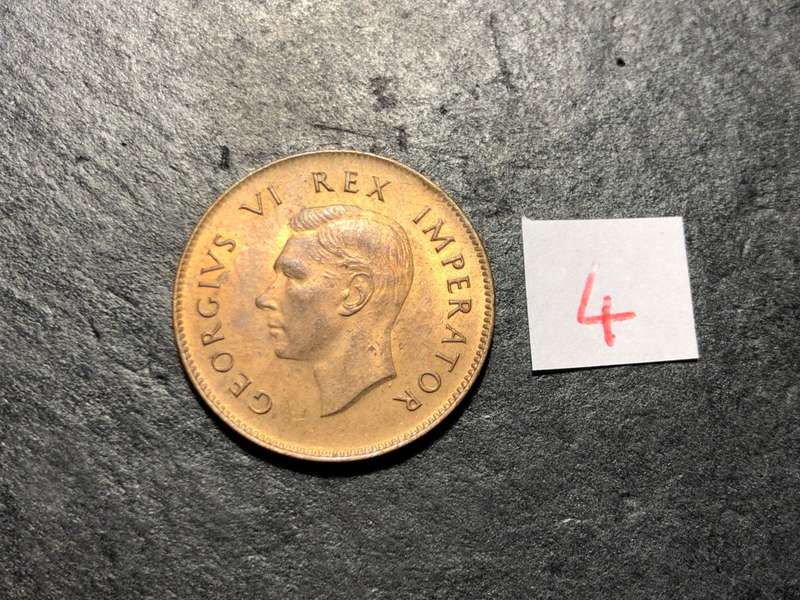 Excellent AU+/UNC 1942 Bronze 1/4 penny coin - Red colour variety - Lot 4 of 6