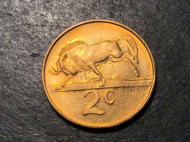 High grade Uncirculated 1990 Bronze 2 cent coin - Excellent clashed die error coin