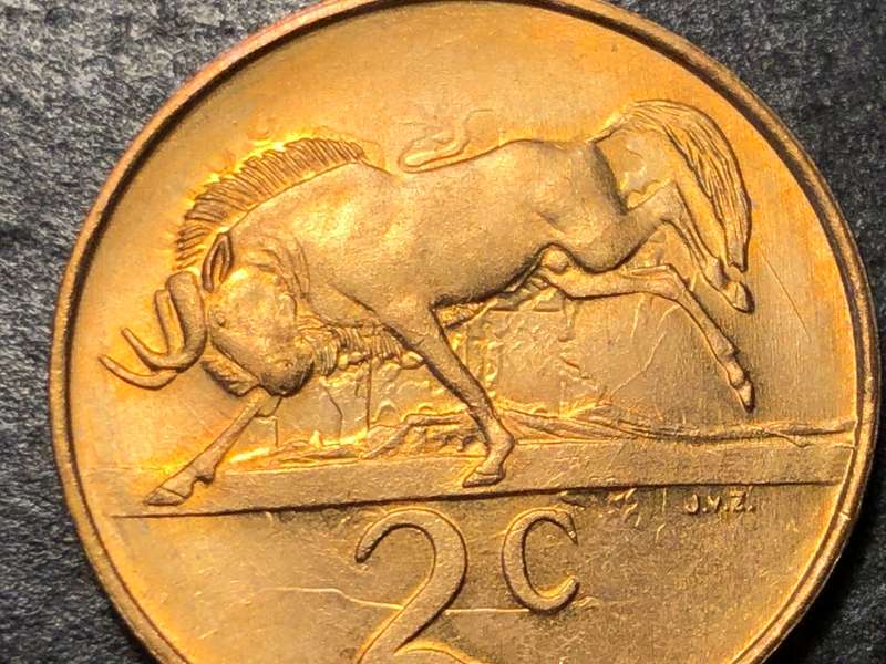 High grade Uncirculated 1990 Bronze 2 cent coin - Excellent clashed die error coin
