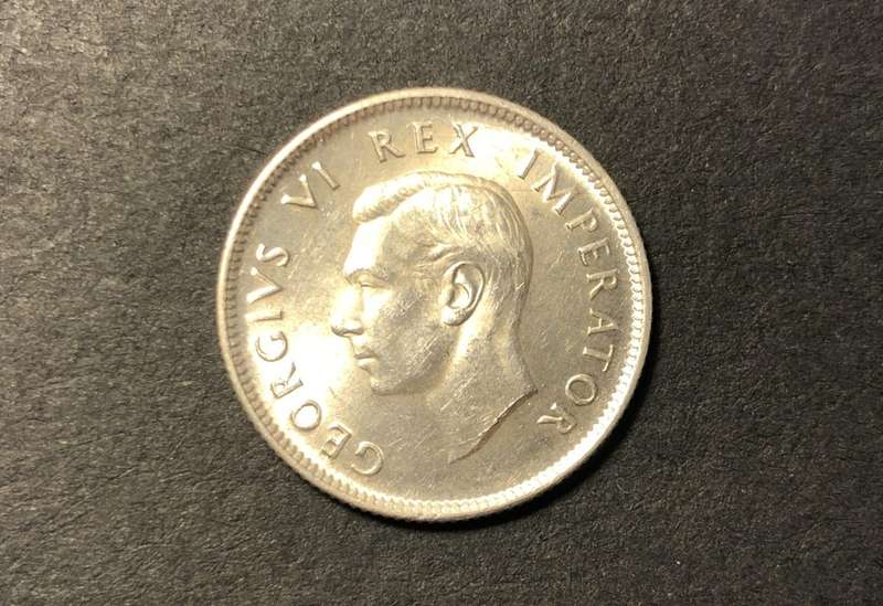 Rare UNC 1938 SA Union silver shilling coin - High catalogue value