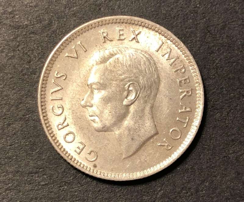 Excellent 1942 SA Union silver shilling coin - 80% silver
