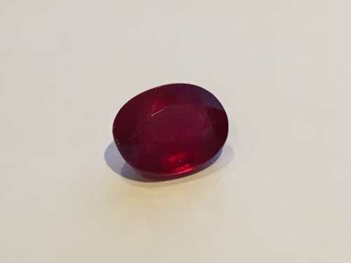 GENUINE NATURAL RUBY- 2.56ct- AAA TOP DEEP RED
