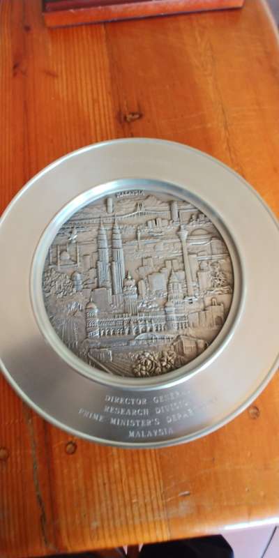 Unique Plaque presented to Ronnie Kasrils