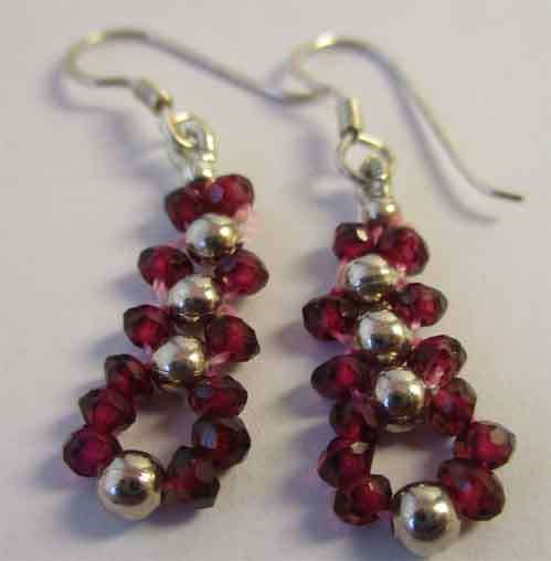 Beautiful , Sterling Silver & Genuine Garnets Earrings