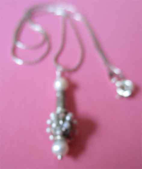 925, Sterling Silver Chain 40cm Long and  Cultured + Seed Pearls Pendant