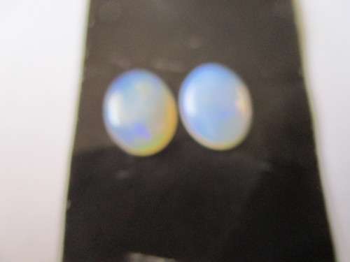 8.00 x 6.00 mm Opals 2 pc.T W 1.51 cts