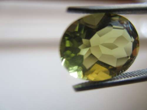 2.61 ct Lemon Quartz Facy cut 10.00 x 8.00mm oval