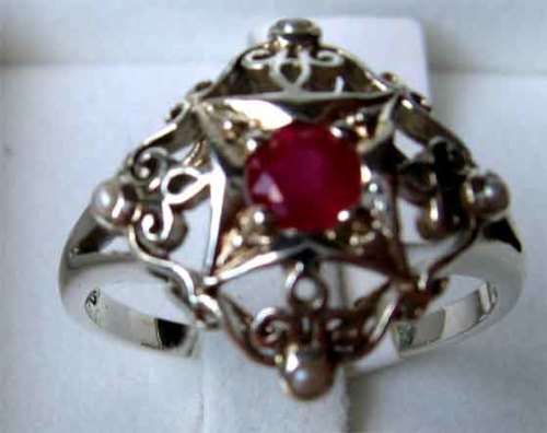 925 Sterling Silver Pears and Rubies Ring