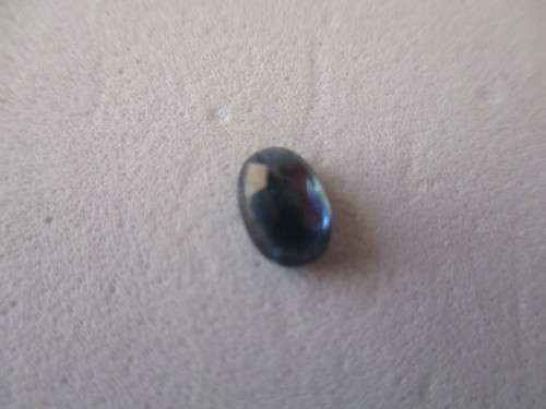 0.67 ct Natural Blue Sapphire