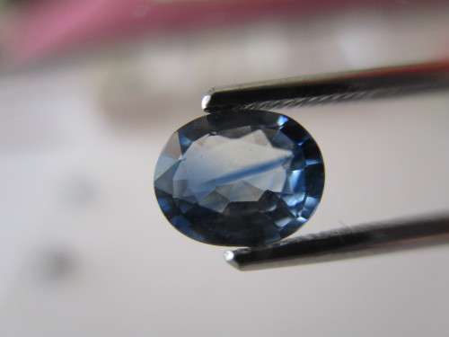 0.62 ct Ceylon Blue sapphire