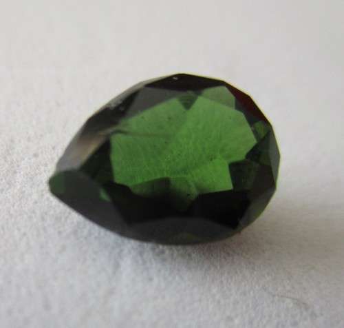 10.00 x7.30mm Pear cut Rare Green Sapphire 2.02 cts