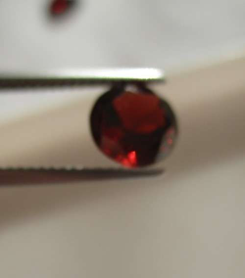 7.50 mm Round Faceted  cut Garnet 1.82 ct.