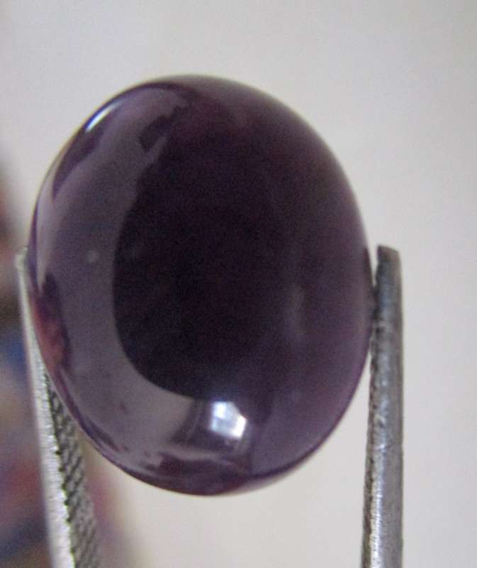 13.00 x 11.00 mmOval cabochon cut Amethyst 6.44 cts.