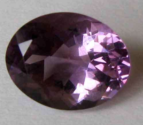 9.00 x 7.00 mm Oval - Faceted cut  Amethyst 1.72 cts.