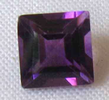 5.10 x 5.10 mm square cut Amethyst 0.60 cts.