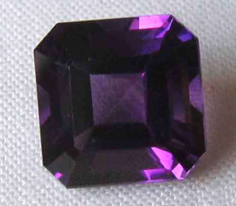 Top quality 8.00 x 8.00 mm Princess cut  Amethyst  2.50 cst.