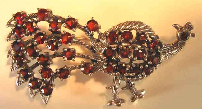 925 Sterling   Silver and Genuine Garnets Brooch