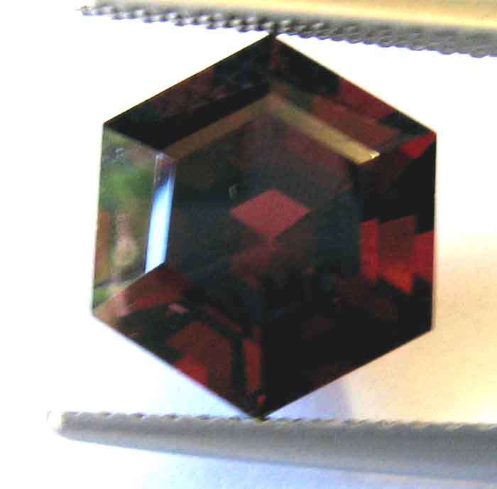 8.00 mm Hexagonal cut Garnet 2.56 cts