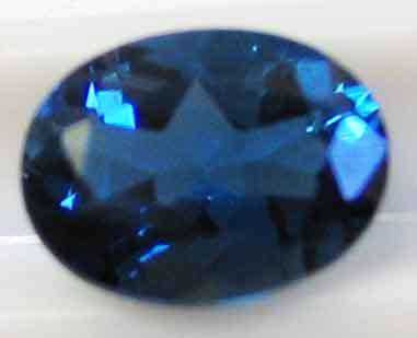 London . 8.00 x 6.00 mm Oval  cut Genuine  Blue Topaz 1.30 cts.