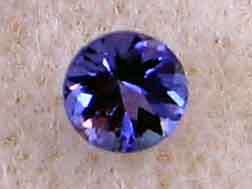 3.20 mm round cut Tanzanite 0.15 ct.