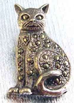 Lovely ,925 Solid Sterling Silver and Marcasite  `` Cat ``   Brooch