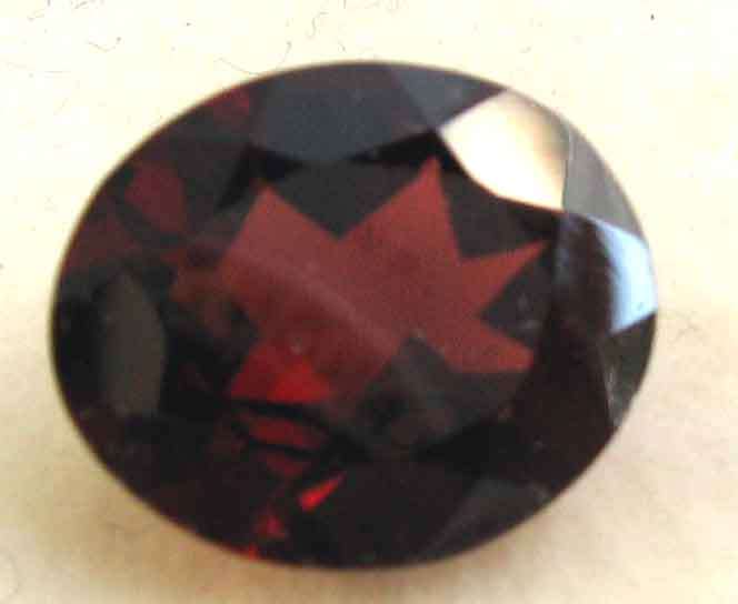 10.00 x 8.00 mm Oval cut  Garnet  2.91 cts.