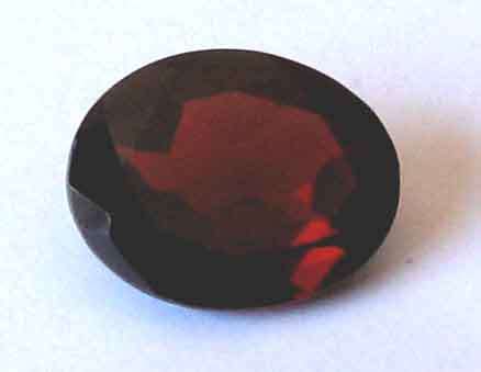 11.00 x 8.90 mm Oval cut Garnet 3.61 cts