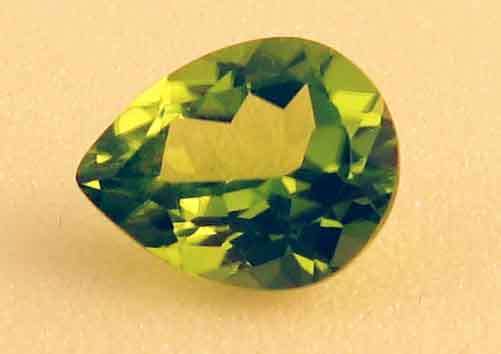 9.00 x 6.10 mm Pear cut Genuine Peridot 1.36 cts